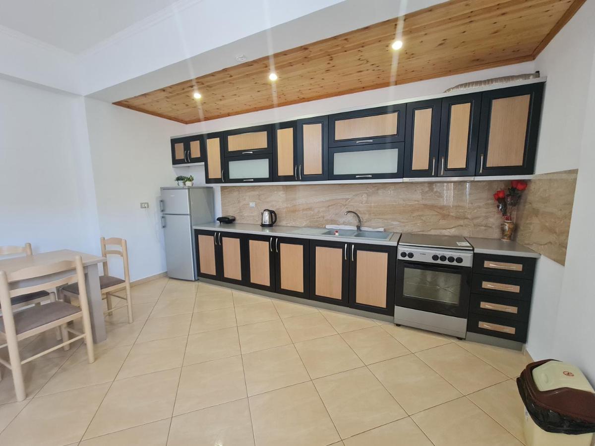 Glow Two Bedroom Apartment Ksamil Bagian luar foto